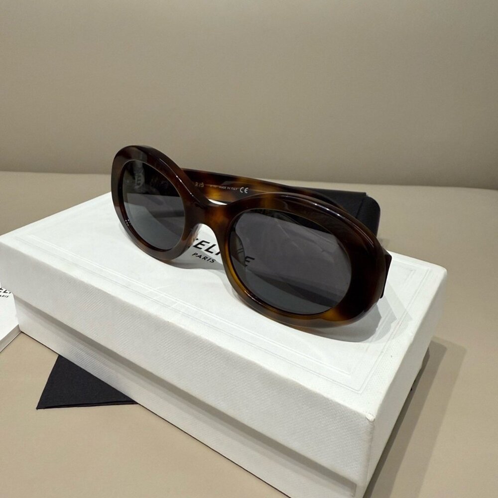 Celine Triomphe Oval Tortoise Sunglasses - Picture 2 of 5
